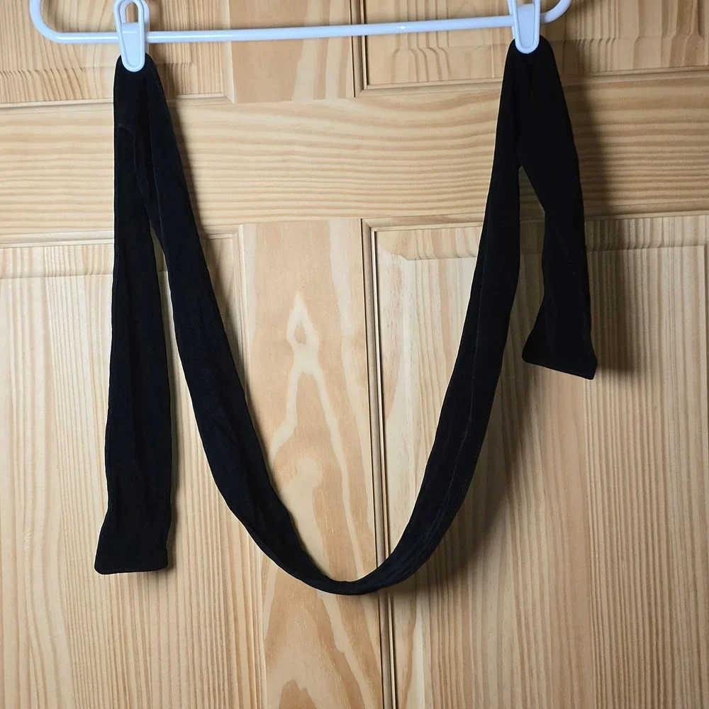 N/A scarf belt